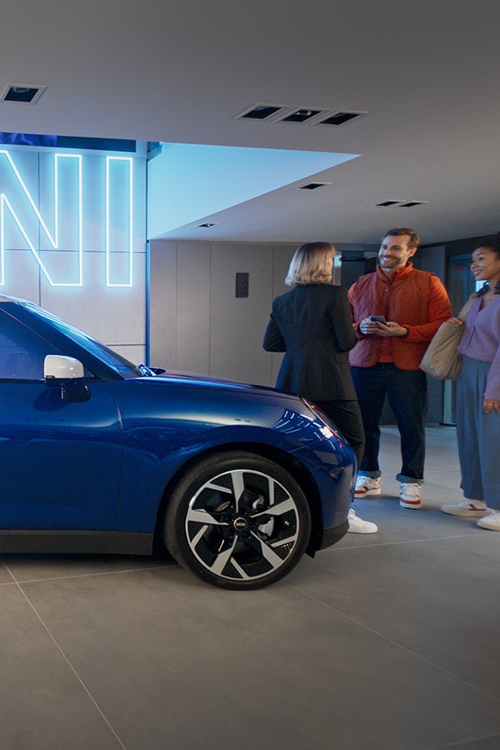 Τρίθυρο MINI Cooper πλευρική όψη